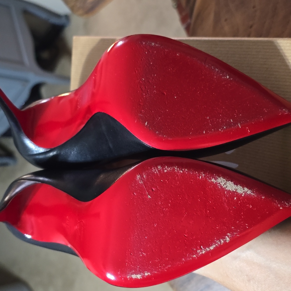 CHRISTIAN LOUBOUTIN Pigalle Follies 100 Nappa Shiny, Size 38.5 (Size 8) - Picture 8 of 16